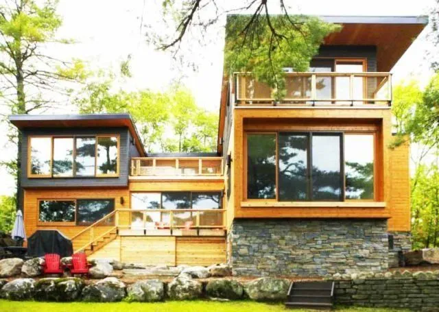 Creo House