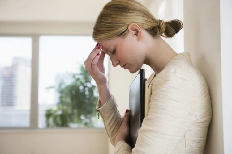 Kenali 5 Jenis Sakit Kepala dan Cara Mengobatinya, Penyakit Umum yang Sering Diderita Segala Usia 10 type of headache