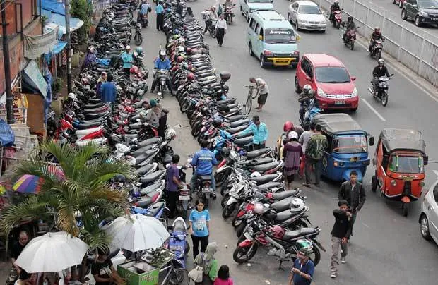 Tarif Parkir Tiap Tahunnya Naik, Tapi Sebenarnya Ongkos Parkir Indonesia Itu Paling Murah di Dunia 9