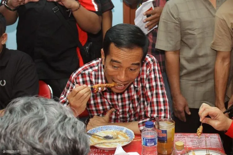 Bagaimana Rasanya Bibir Dilahap, Eh Salah, Maksudnya Dilap Pacar? Cari 10 Kuliner Ini Biar Tahu 11