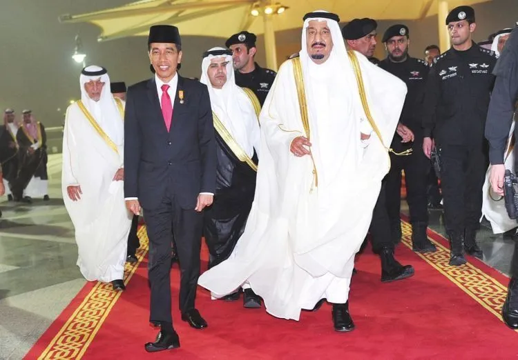 Penyambutan Heboh dan Luar Biasa, Ternyata Ini Alasan King Salman Sekeluarga Berkunjung Ke Indonesia 9