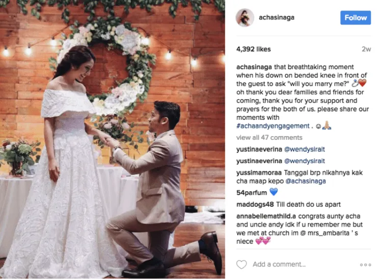 Ekspresi Artis-artis Cantik Pas Dilamar. Saking Bahagianya, Bikin Iri Deh... 9