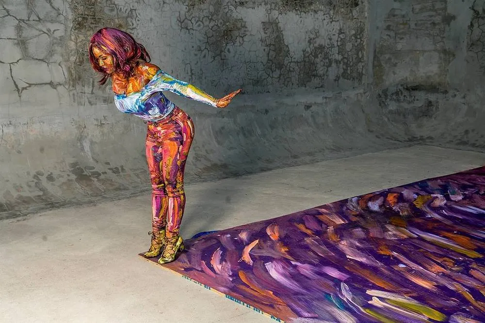7 Gambar Body Painting yang Nggak Biasa. Mampu Memuaskan Sekaligus Menipu Kemampuan Melihatmu! 9