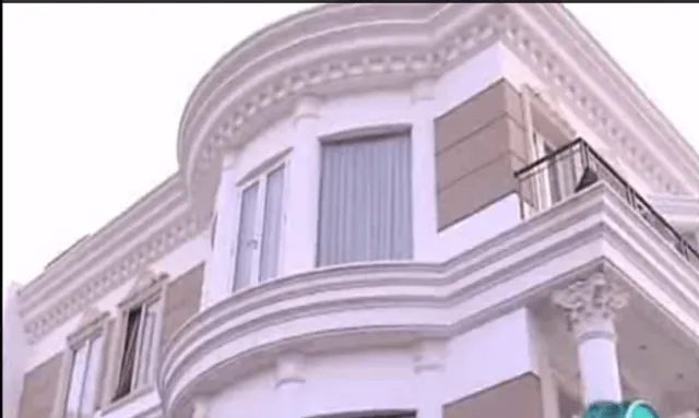 6 Seleb Ini Wajar Bisa Punya Rumah Sebegitu Mewah Bak Istana, Semua Dibangun dengan Keringat 12