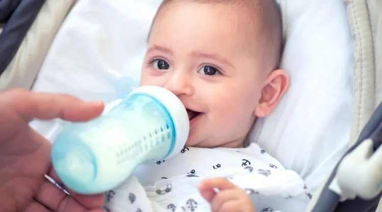 Biar Nggak Rewel, 11 Cara Menyapih Si Kecil yang Nenen-Holic Ini Bisa Para Ibu Terapkan 16