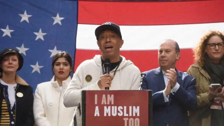10 Potret Aksi Solidaritas 'I Am a Muslim Too'. Jawaban Warga AS Atas Larangan Kontroversial Trump 12