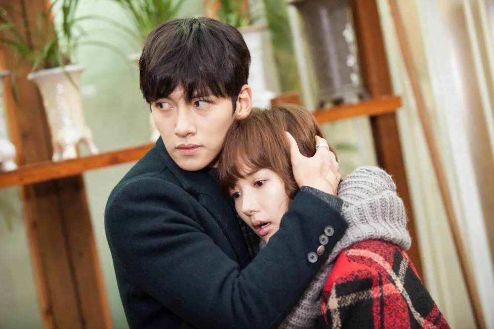 Buat Cewek yang Sangat Suka Korea. Hati-Hati Kamu Bisa Melihat Segala Sesuatu Pakai Ukuran Drama!