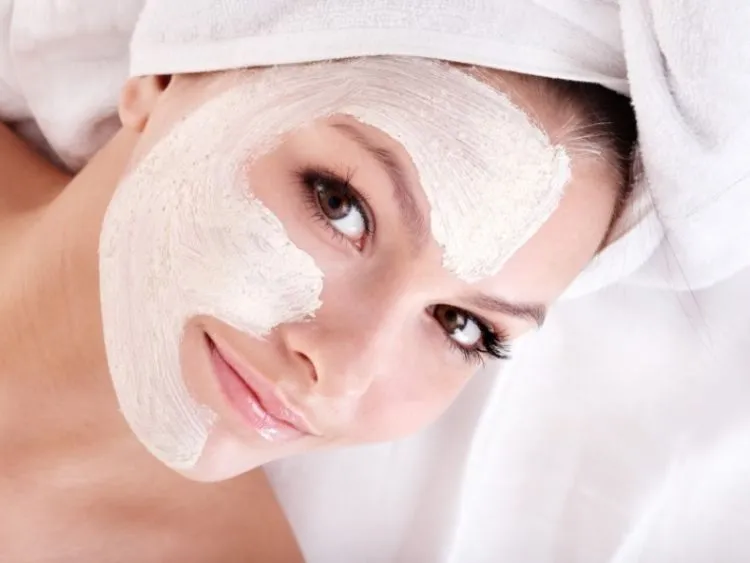 Ini Dia 6 Jenis Masker Plus Manfaatnya. Jangan Asal Pakai, Agar Hasilnya Bisa Lebih Berfaedah 8