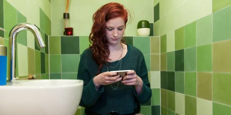 6 Tanda Kecanduan Parah Dengan Smartphone, Kamu Perlu Tahu Sebelum Merugi 10