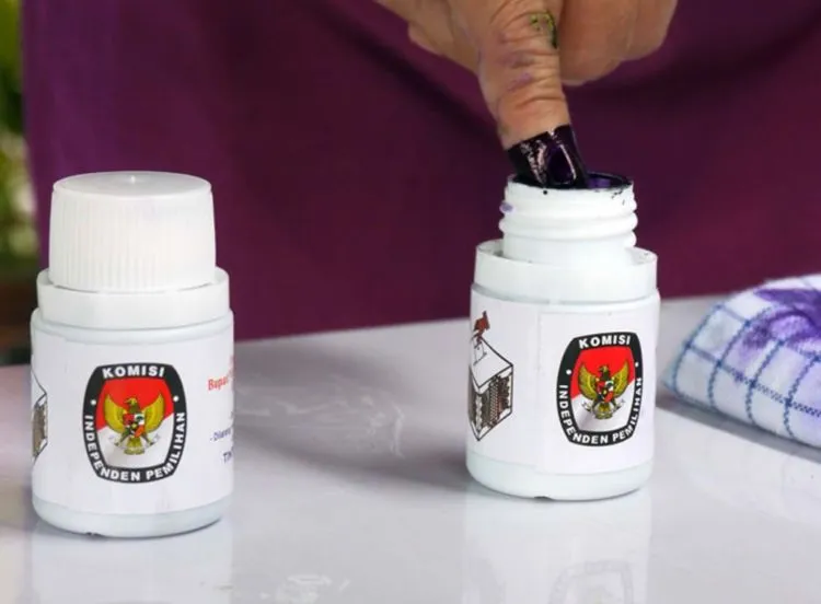 Pilih-Coblos-Celup Tinta. Ternyata Ini 6 Alasan Kenapa Jari Harus Ungu Setelah Pemilu 9