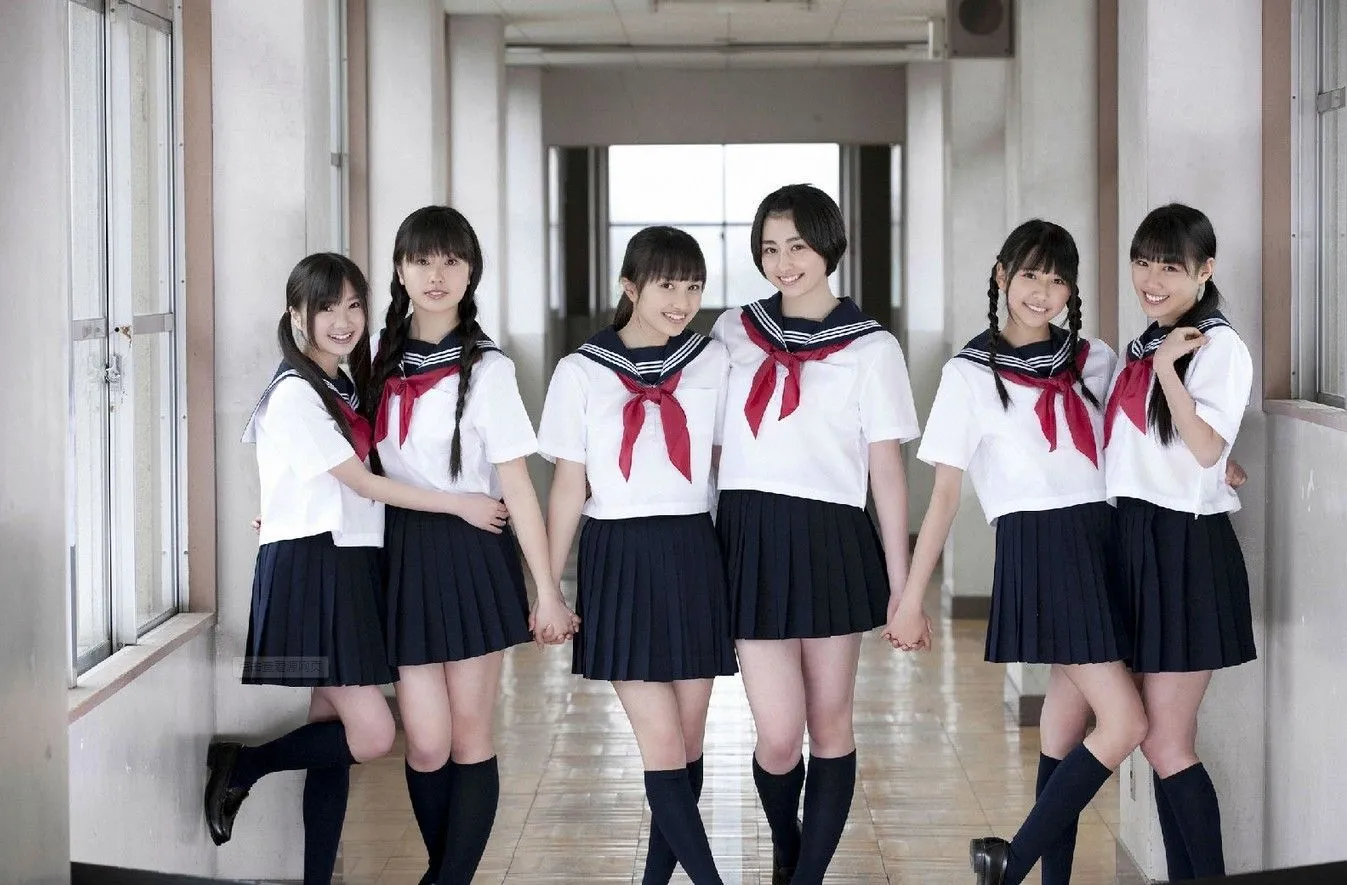 Alasan Kenapa Siswi di Jepang Selalu Mengenakan Rok Pendek. Ternyata Sejarahnya Cukup Panjang