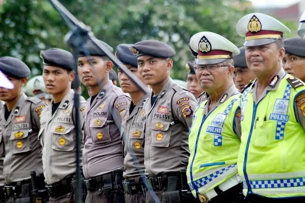 10 Profesi Ini Bikin Cowok Mudah Dapat Respek dari Orangtua Pacar. Biasalah Indonesia! 13