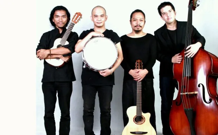Sebab Cowok Punya Perasaan Juga, Dan 5 Lagu Ini Jadi Bukti Mereka Bisa Cengeng Urusan Cinta 6