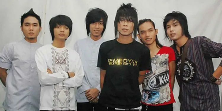 Deg-degan Menanti Soal Ujian, Eh yang Keluar Malah Fotonya Andika Kangen Band... Nah Loh Kerjain Tuh 6