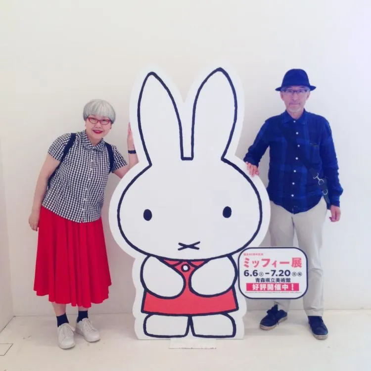Inilah 13 Foto Super Stylish Pasangan Kakek-Nenek dari Jepang. Selebgram Mah.... Lewat! 25