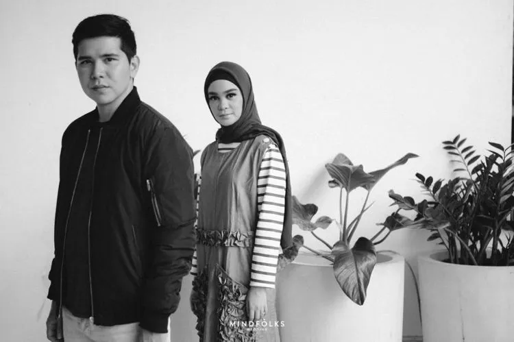 Sederhana Berbalut Ceria, Inilah 11 Foto Prewedding A la Haykal Kamil dan Tantri Namirah 18