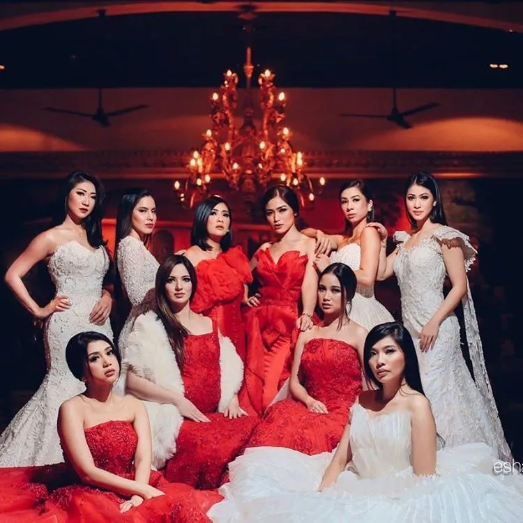 Ini Lho Geng Sosialitanya Nia Ramadhani, Udah Banyak Cewek yang Ngikutin Pakai Tagar #GirlSquad 10
