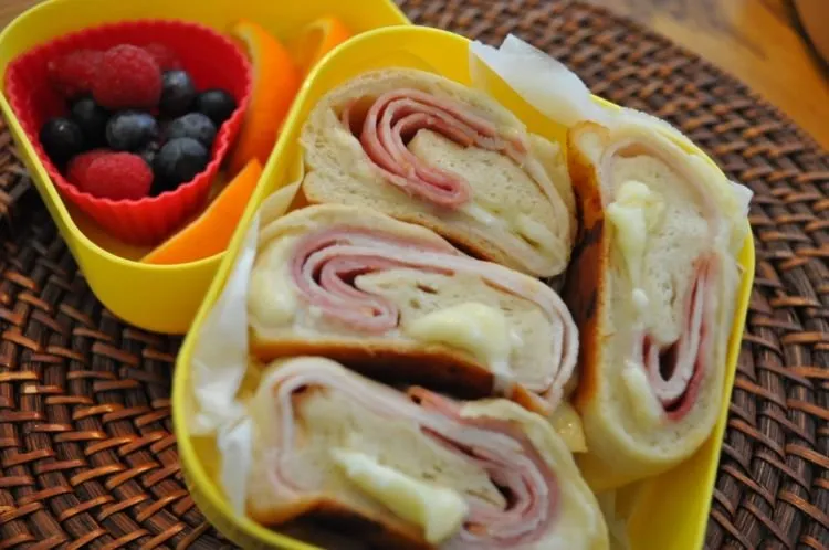 10 Bekal Makanan di Jepang Ini Lucu dan Menggemaskan Banget. Jadi Nggak Tega Mau Makan 17