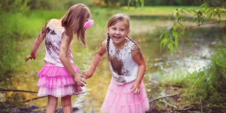 8 Alasan Kenapa Hidup Anak Kecil Terasa Lebih Santai dan Seru. Orang Dewasa Perlu Tahu! 16