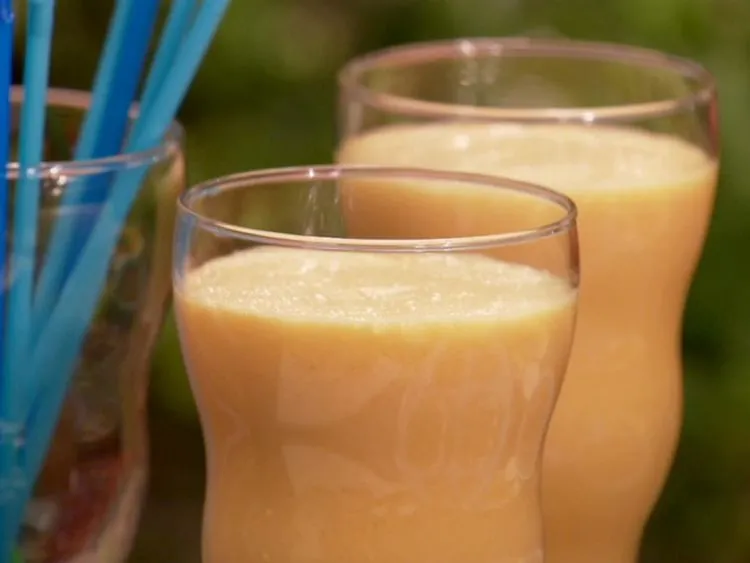 Cita-cita Cepat Gemukmu Bisa Terkabul dengan 5 Racikan Jus Sehat Ini. Asal Diminum Tiap Hari Ya! 10