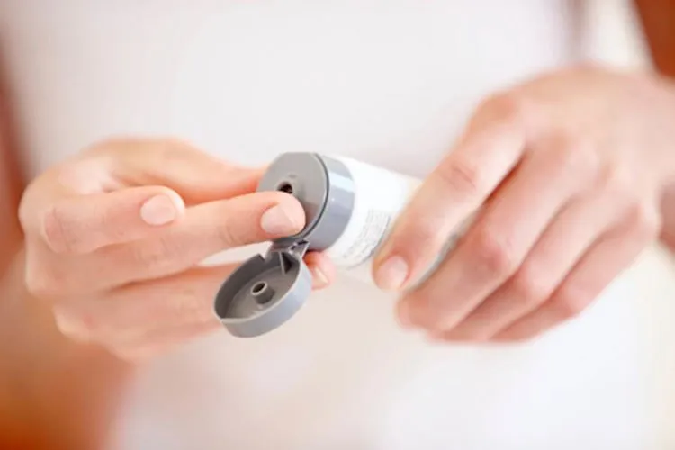 Mau Tahu Apa Bedanya Hand Cream, Body Lotion, Body Butter, dan Foot Cream? Biar Nggak Salah Pakai Lagi 6
