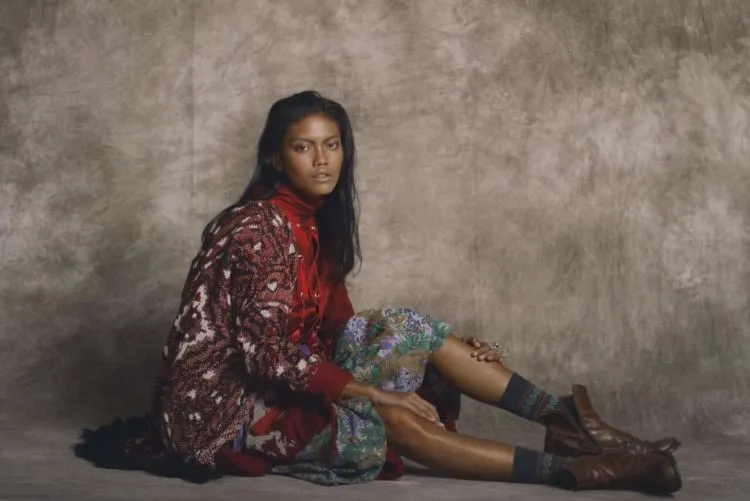 Mengenal Laras Sekar, Gadis Muda Indonesia yang Jadi Model di Paris Fashion Week 2017 13