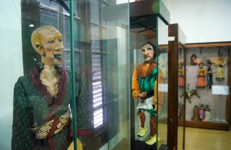 Menguak 7 Bangunan Penuh Misteri di Kota Jakarta. Warga Jakarta Pasti Khatam Kisah Seremnya! 12