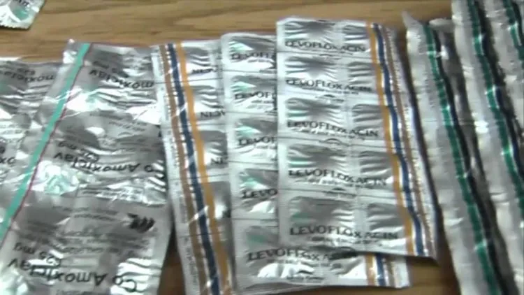 Dunia Kesehatan Siaga Satu. Ada 12 Bakteri yang Tak Mempan Lagi Dibasmi Dengan Antibiotik 9