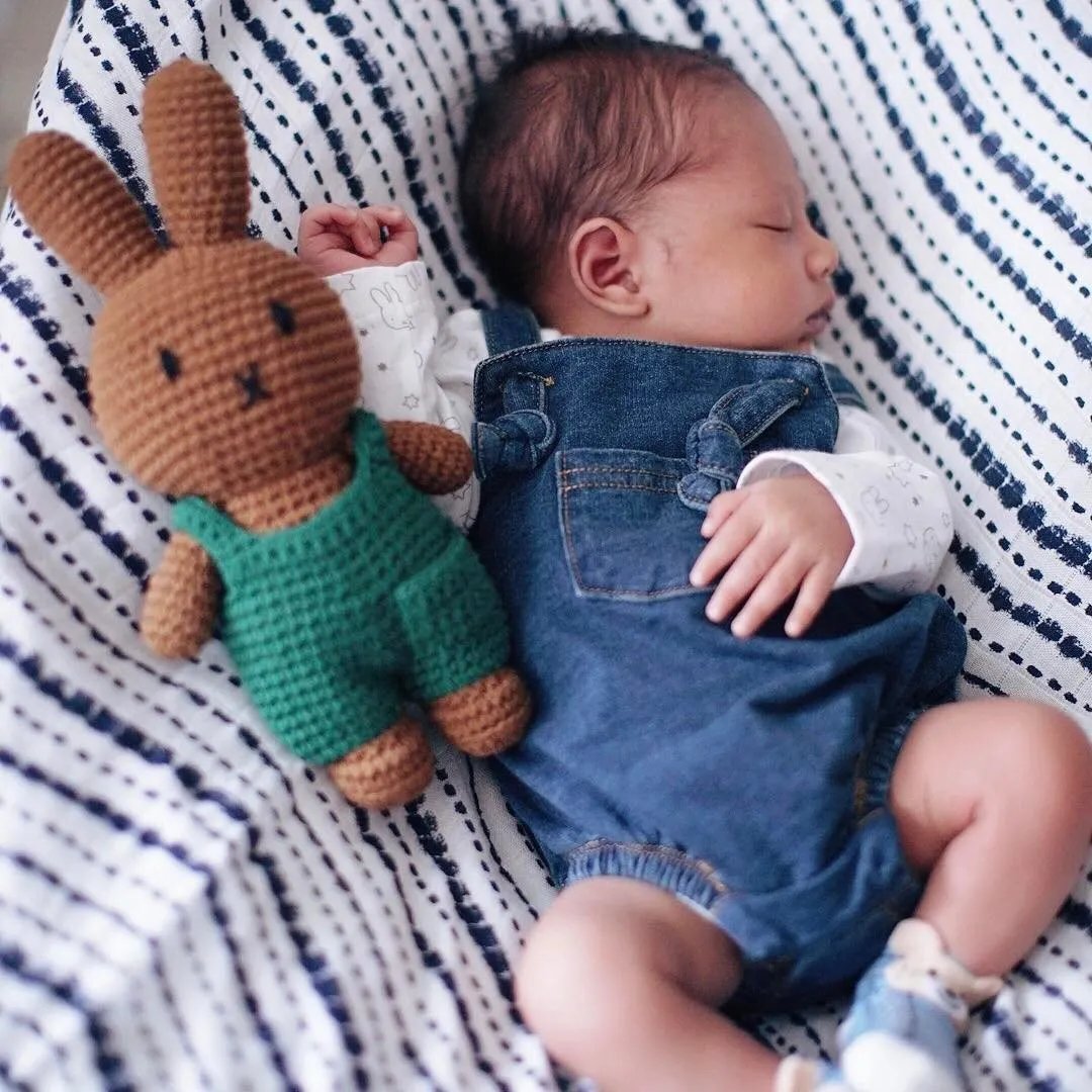 7 Mitos yang Nggak Boleh Kamu Percaya Saat Mengasuh Bayi. Calon Mama Muda Harus Pahami Ini 11