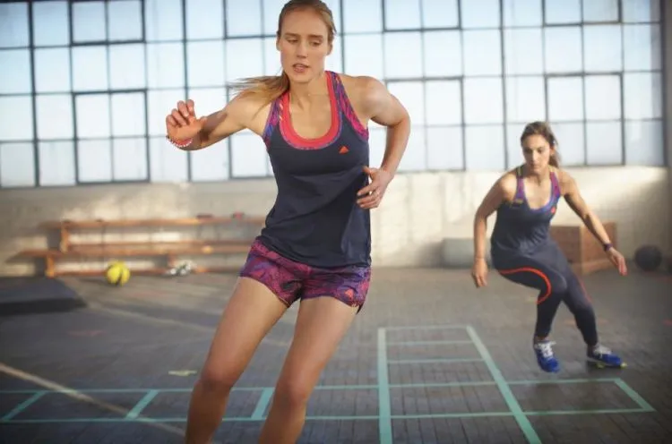 11 Pesepakbola Cewek Terseksi di Dunia. Antara Ingin Fokus ke Permainan Atau Malah Lihat Body-nya! 14