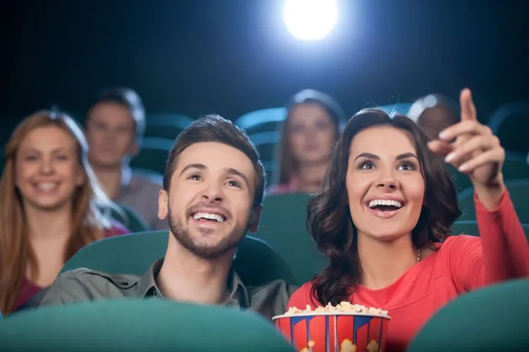 7 Rahasia Menjadi Penonton Film Masa Kini yang Cerdas, Jangan Cuma Hobi Pamer Foto Tiket Doang 13