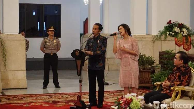 Raisa Baru Saja Dapat Hadiah Sepeda dari Presiden Jokowi, Kok Bisa? Memangnya Olahragawan :( 6