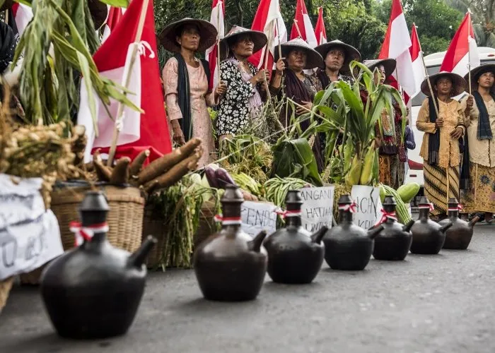 Perjuangkan Lingkungan Hingga Harus Korbankan Nyawa, Padahal Semua Demi Masa Depan Negara Tercinta 14