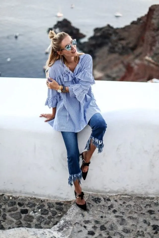9 Aturan Fashion Saat Memakai Aksen Ruffle. Biar Nggak Lebay dan Terlalu Ramai 12