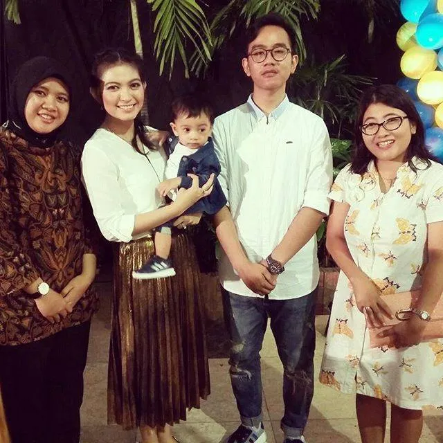 Kenalan Sama Jan Ethes Srinarendra Yuk, Cucu Jokowi yang Imut Banget dan Baru Saja Berulang Tahun 24