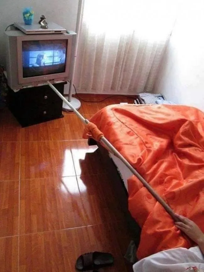 Bilangnya Mager, Tapi Lebih Tepat Disebut Pemalas Kalau Kelakuannya Udah Sampai Kayak 17 Foto Ini 28
