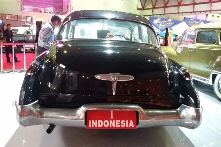 Bukan Cuma Angkot, Mobil Presiden Pun Nyatanya Bisa Mogok. Ini 6 Fakta Unik Soal Mobil Kepresidenan 8