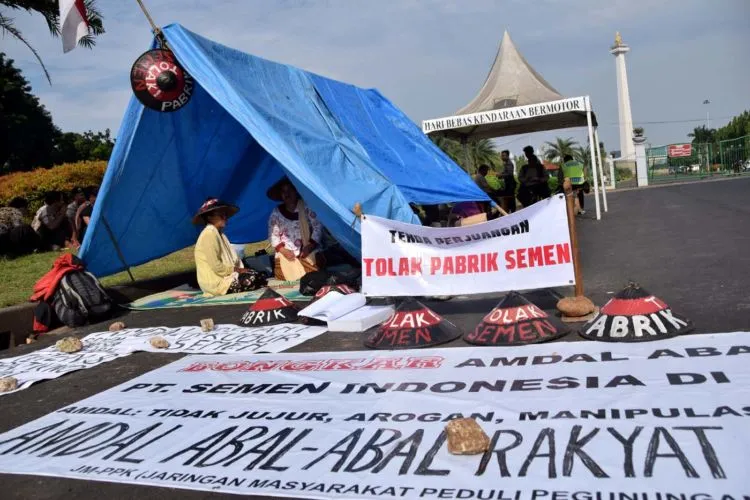Perjuangkan Lingkungan Hingga Harus Korbankan Nyawa, Padahal Semua Demi Masa Depan Negara Tercinta 17