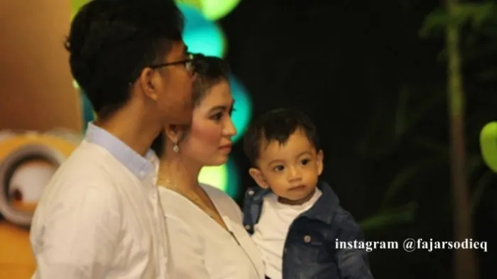 Kenalan Sama Jan Ethes Srinarendra Yuk, Cucu Jokowi yang Imut Banget dan Baru Saja Berulang Tahun 21