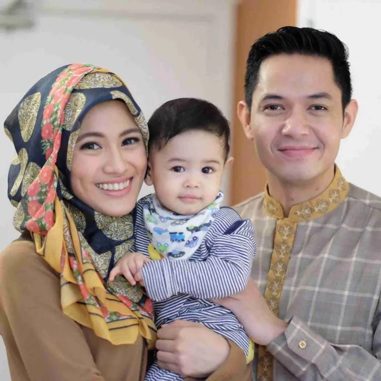 Pasangan Seleb Muda Ini Sudah Lama Menikah Tapi Tetap Harmonis, Nggak Asal Minta Cerai 12