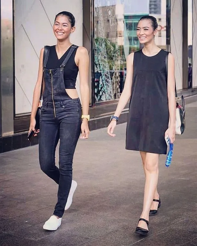 Intip 17 Inspirasi Street Style A la Bunga Jelitha Ibrani, Putri Indonesia 2017 Ini Memang Keren Sekali 35