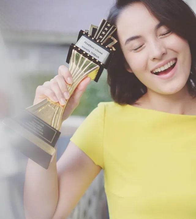 Alasan Chelsea Islan Memang Layak Dapat Penghargaan Innovative Young Leader, Nggak Cuma Asal Tenar 10