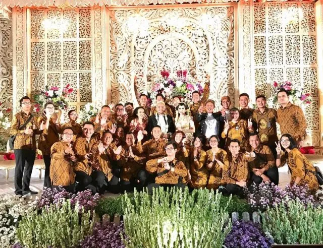 Dari Pesta Lajang, Siraman dan Resepsi Pernikahan yang Berbeda Adat, Inilah Pernikahan A la Momo Geisha 30