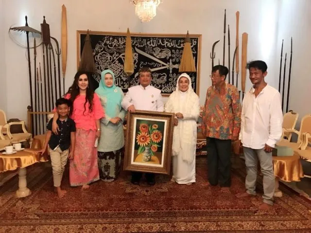 Meski Sudah Lanjut Usia, 11 Potret Pernikahan Nani Wijaya Ini Tujuannya Utamanya Adalah Ibadah 22
