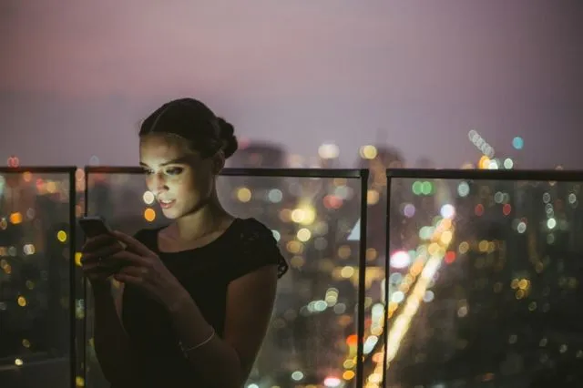 Kalau Pernah Mengalami 9 Drama Ini, Selamat! Hubungan Kalian Pasti Levelnya Udah Tinggi 16