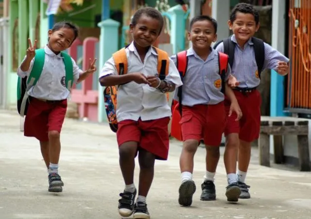 9 Guyonan Generasi 90-an yang Kalau Diingat Suka Bikin Bergumam, 'Duh, Dasar Bocah!' 15