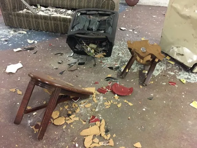 Rage Room, Cara Baru untuk Marah-marah yang Keras, Sadis, Brutal, Tapi Tak Melukai Siapa-siapa 10