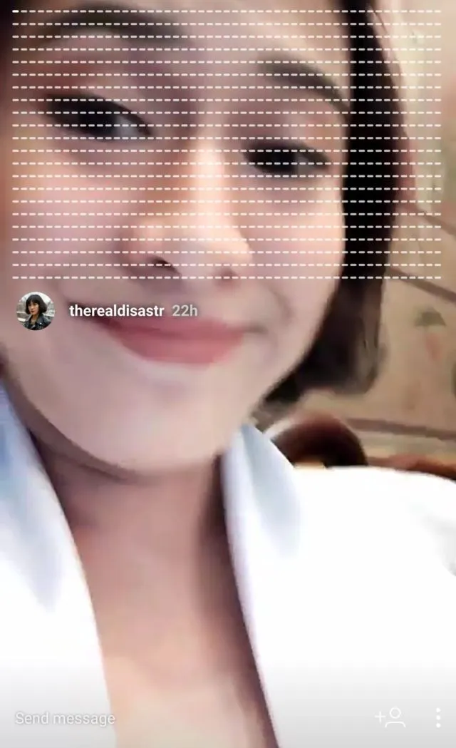 22 Reaksi Kocak Netizen ke Postingan IG Stories Dian Sastro yang Udah Kayak Titik-Titik Soal Ujian 24