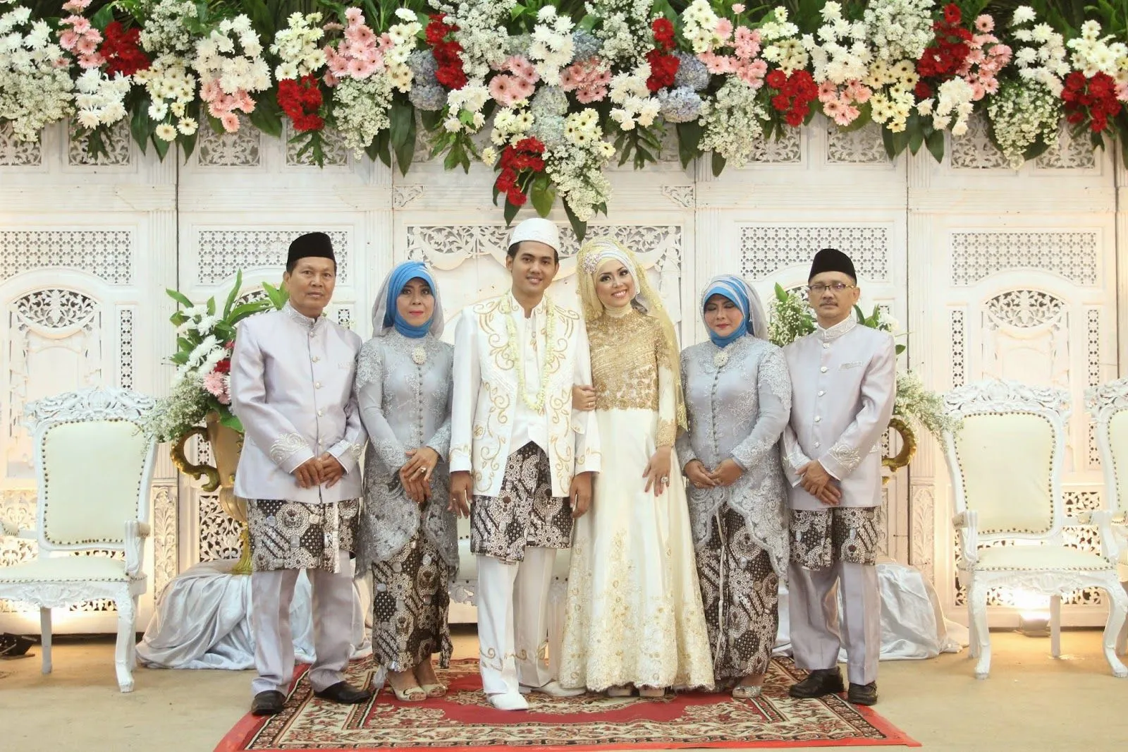 12 Model Kebaya untuk Ibu-Ibu di Hari Pernikahanmu