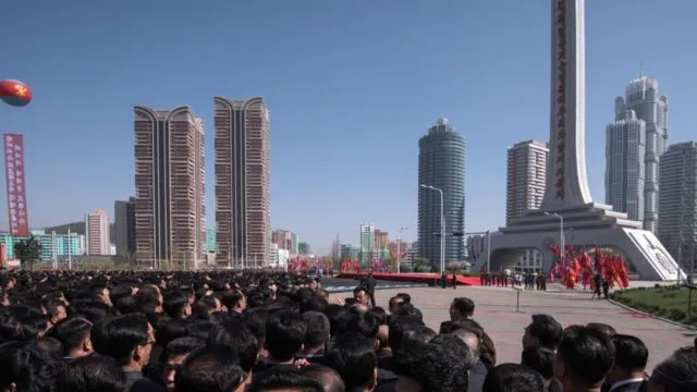 Dikira Bakal Liput Apa, Kim Jong Un Undang 200 Wartawan Asing untuk Pamer Jalan & Gedung Baru 6